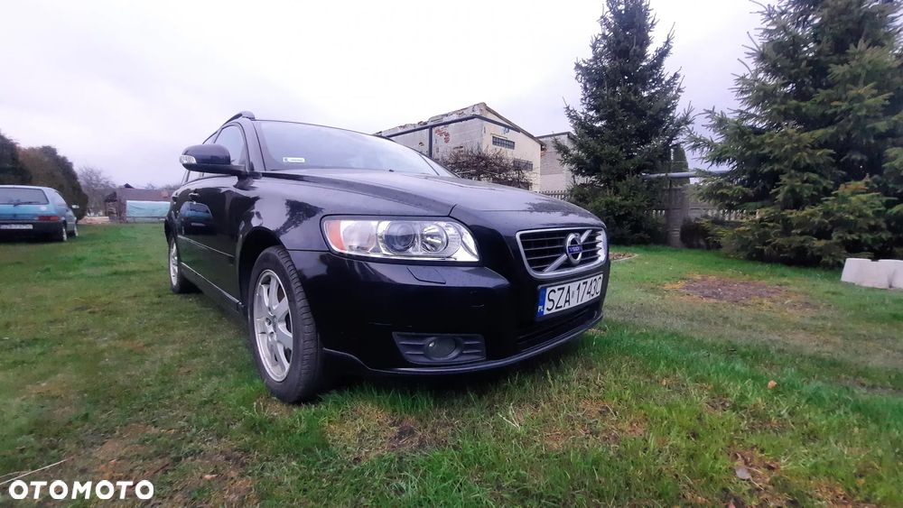 Volvo V50 - 2