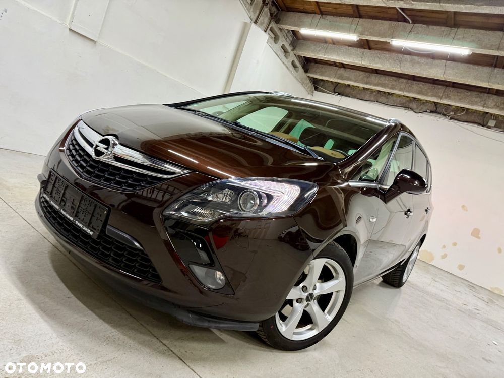 Opel Zafira - 10
