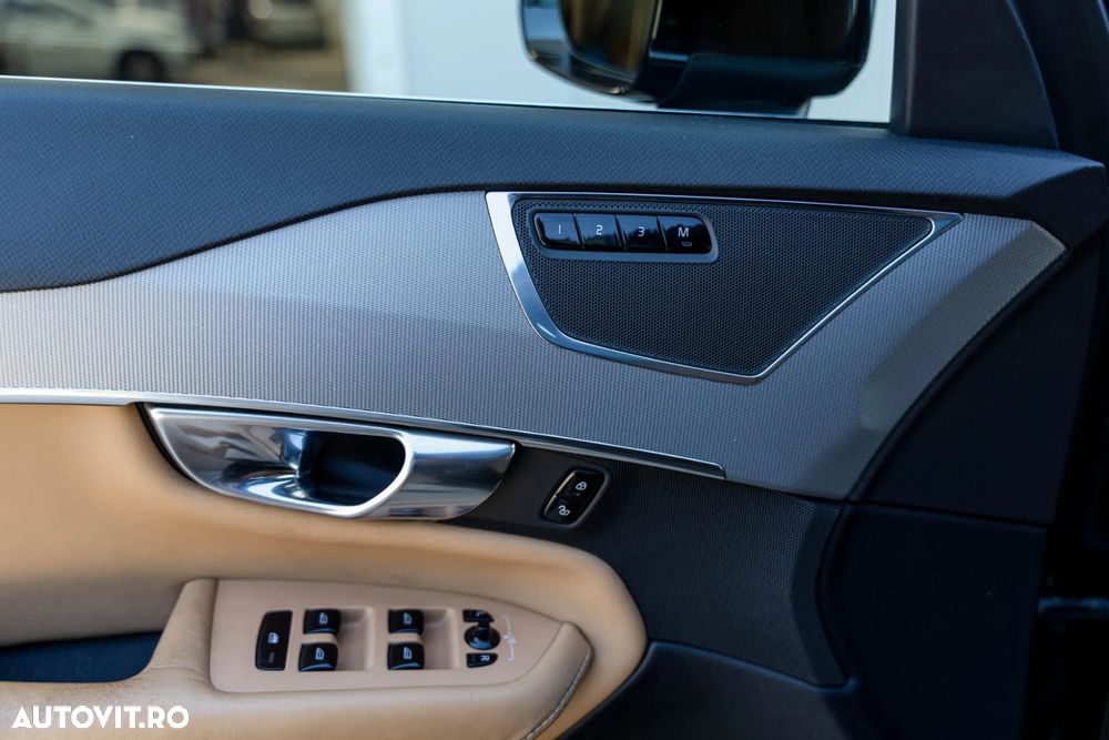Volvo XC 90 T8 AWD Twin Engine Geartronic Inscription - 25