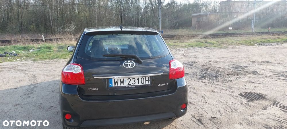Toyota Auris 1.6 Luna - 5
