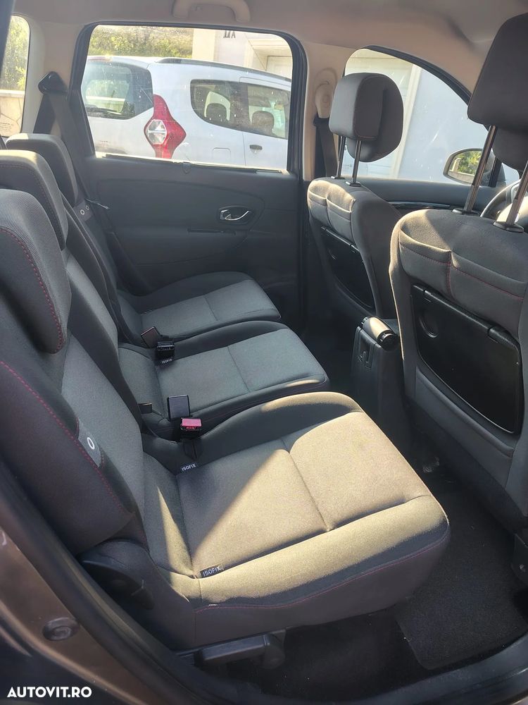 Renault Grand Scenic 1.6 dCi Energy Privilege - 6