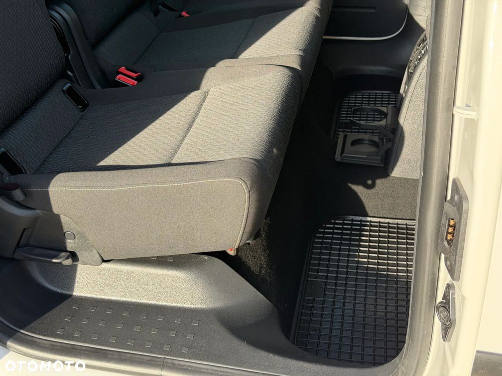 Volkswagen Caddy - 28