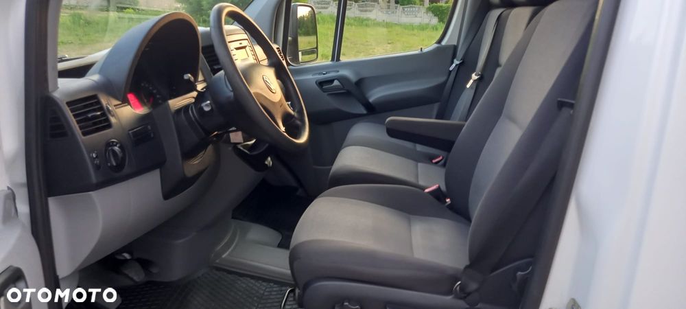 Volkswagen Crafter - 19