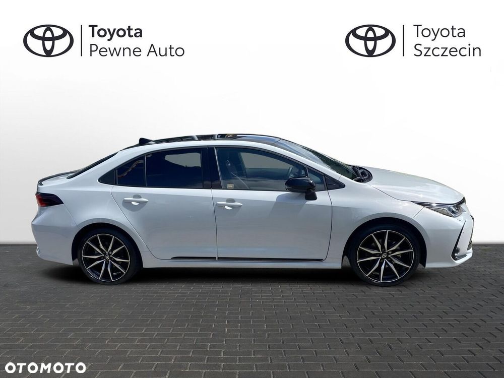 Toyota Corolla 1.8 Hybrid GR Sport Dynamic - 18