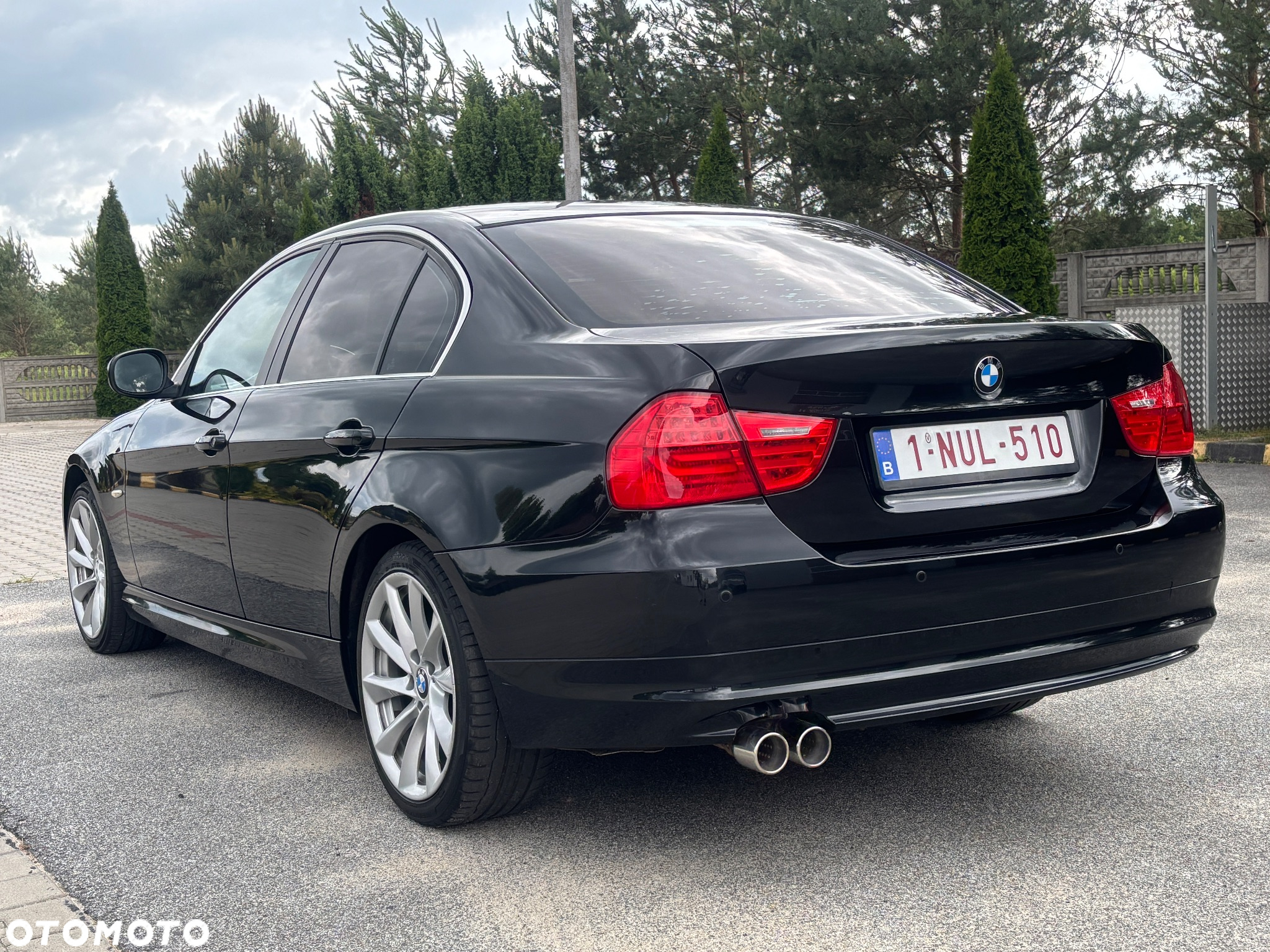 BMW Seria 3 318d - 14