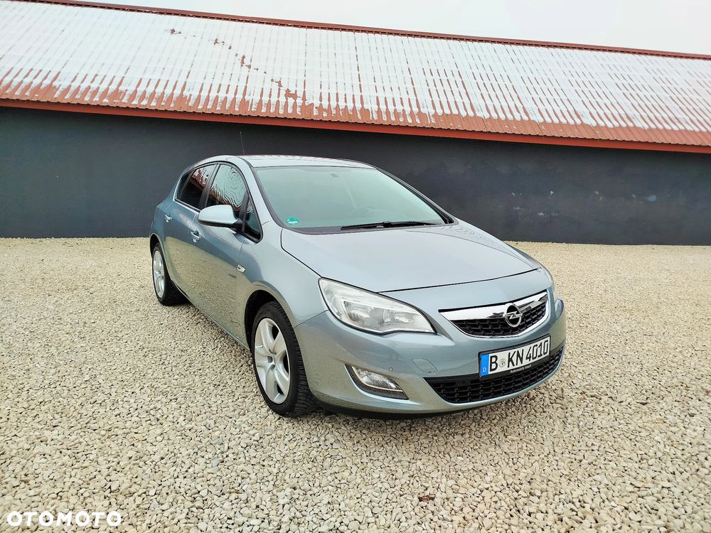 Opel Astra 1.4 Turbo Design Edition - 13