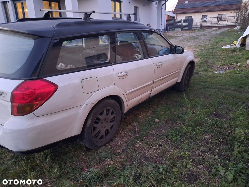 Subaru Outback - 5