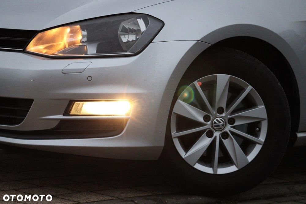 Volkswagen Golf 1.4 TSI BMT Comfortline - 34