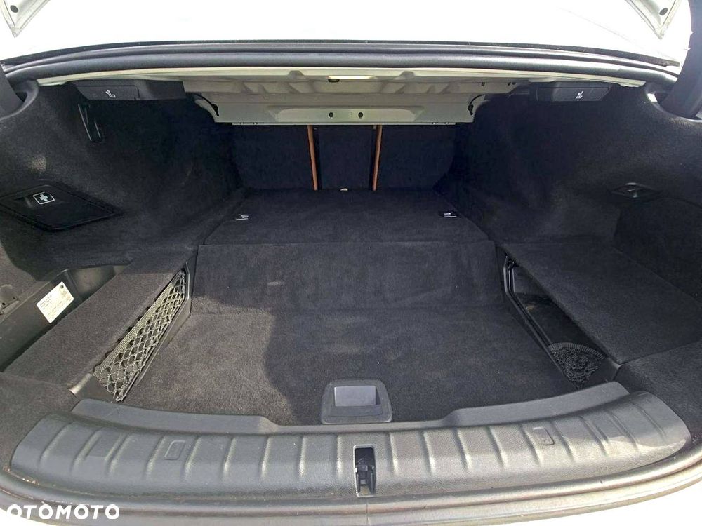 BMW Seria 5 530e iPerformance - 15