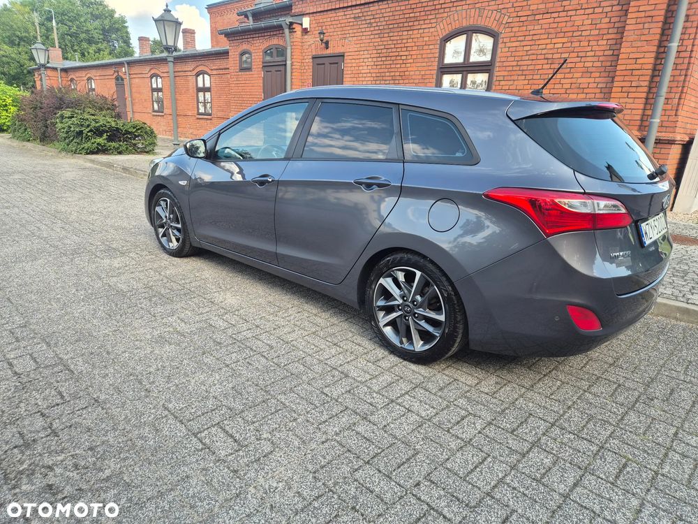 Hyundai i30 1.6 Style - 6
