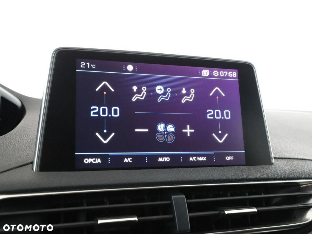 Peugeot 3008 1.2 PureTech Allure S&S EAT8 - 27
