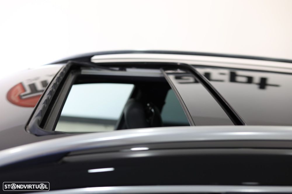 Mercedes-Benz E 250 BlueTEC Avantgarde Auto. - 10