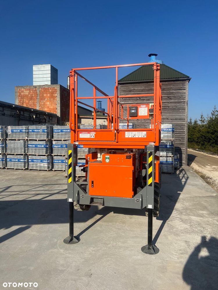 Snorkel S2255RT Podnośnik nożycowy 4x4 Diesel 50 mth 420KG Platforma Genie Skyjack - 6