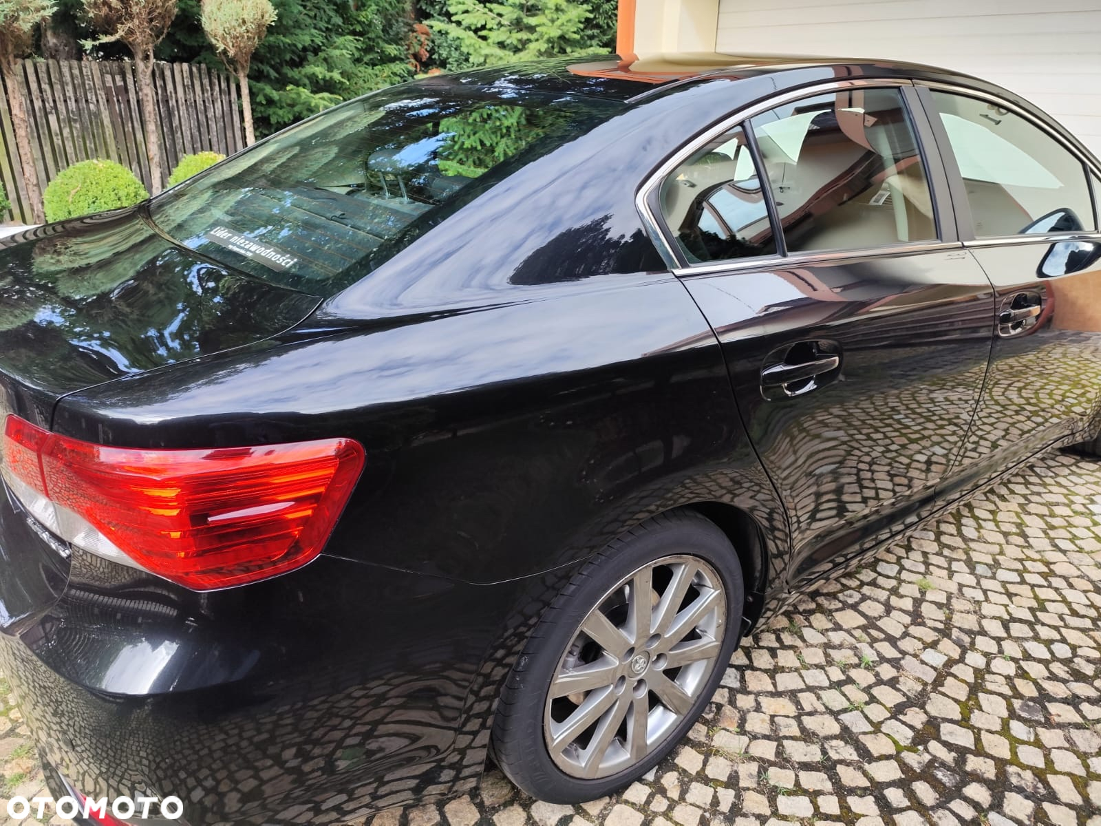 Toyota Avensis 2.0 Prestige MS - 3