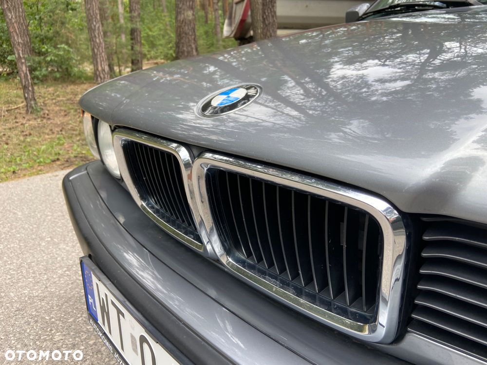 BMW Seria 7 730i V8 - 9