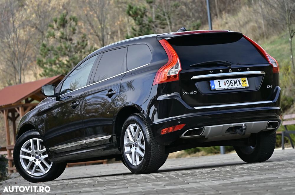 Volvo XC 60 D4 Geartronic Summum - 3