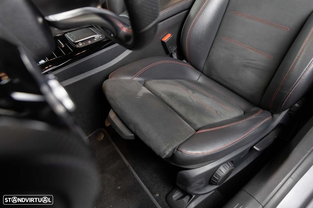 Mercedes-Benz A 250 e 8G-DCT AMG Line - 43