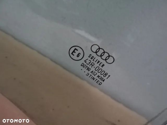 SZYBA DRZWI PRAWY TYŁ AUDI A4 B6 KOMBI NR1591 - 2