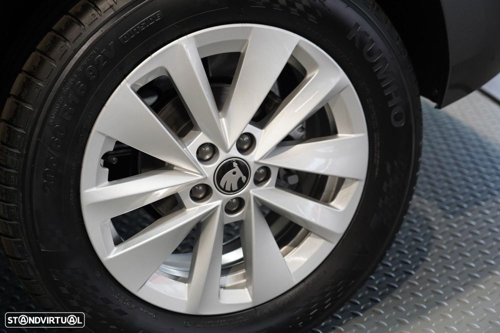 Skoda Kamiq 1.0 TSI Ambition DSG - 7