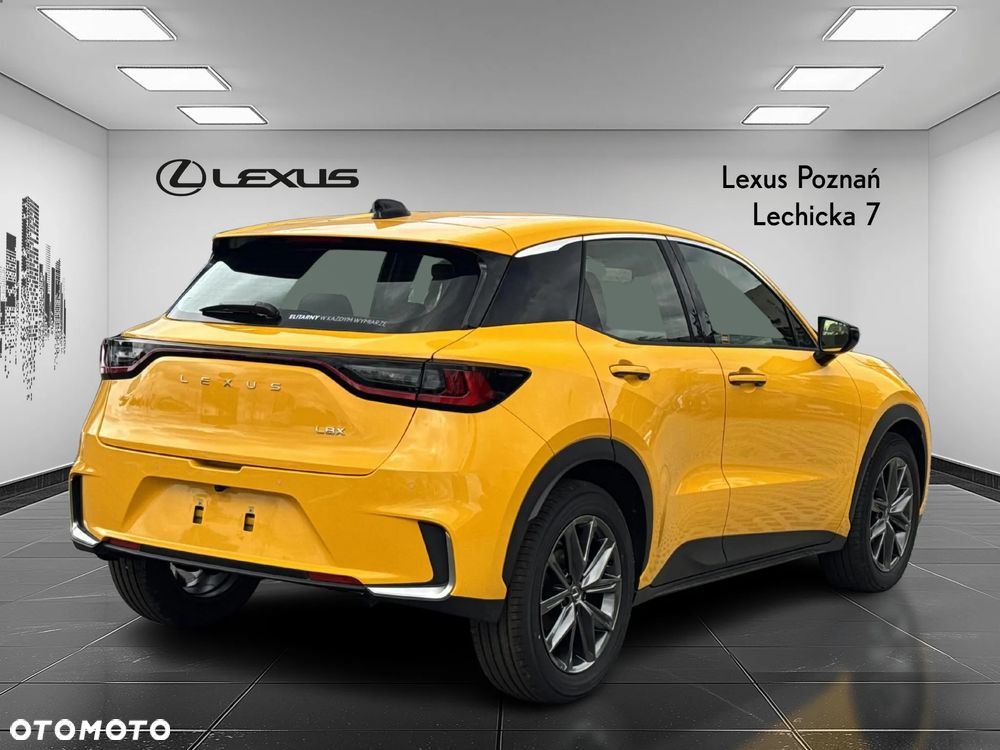 Lexus LBX 1.5 Hybrid Elegant - 4