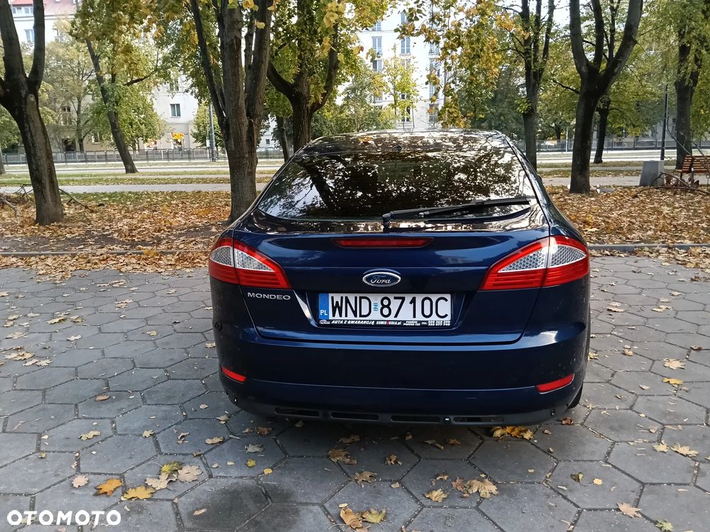 Ford Mondeo - 34