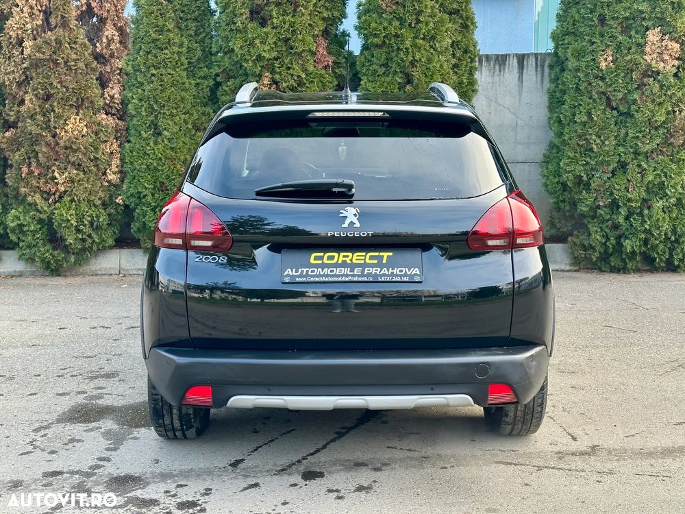 Peugeot 2008 - 10