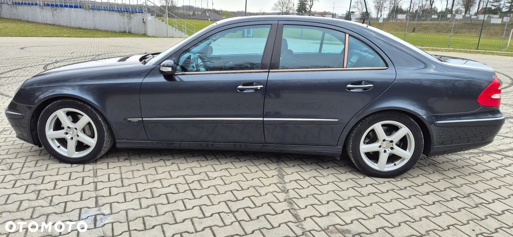 Mercedes-Benz Klasa E 320 CDI Avantgarde - 10