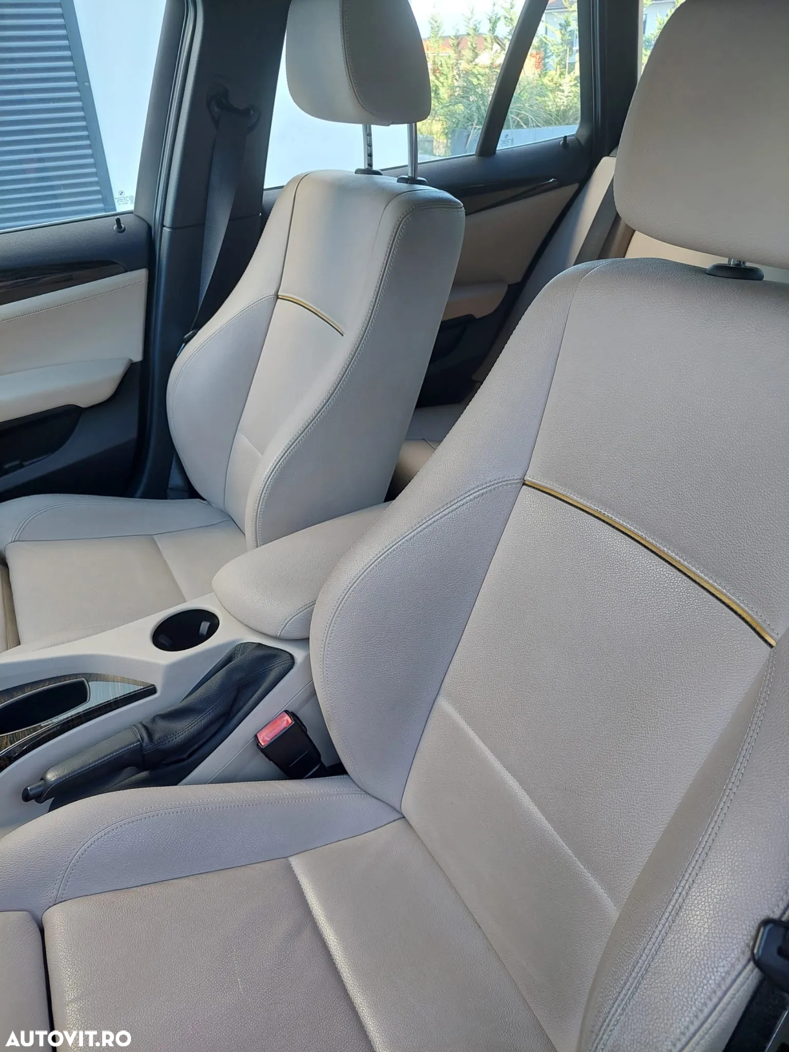 BMW X1 - 11