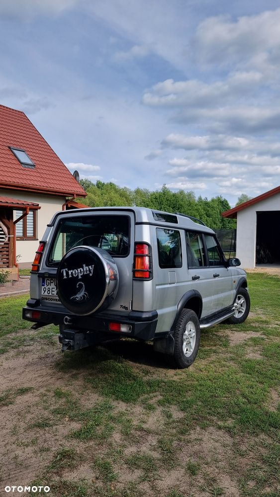 Land Rover Discovery - 4