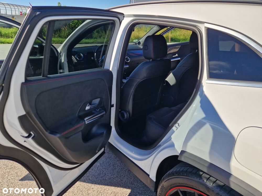 Mercedes-Benz GLA 200 Edition 1 - 17