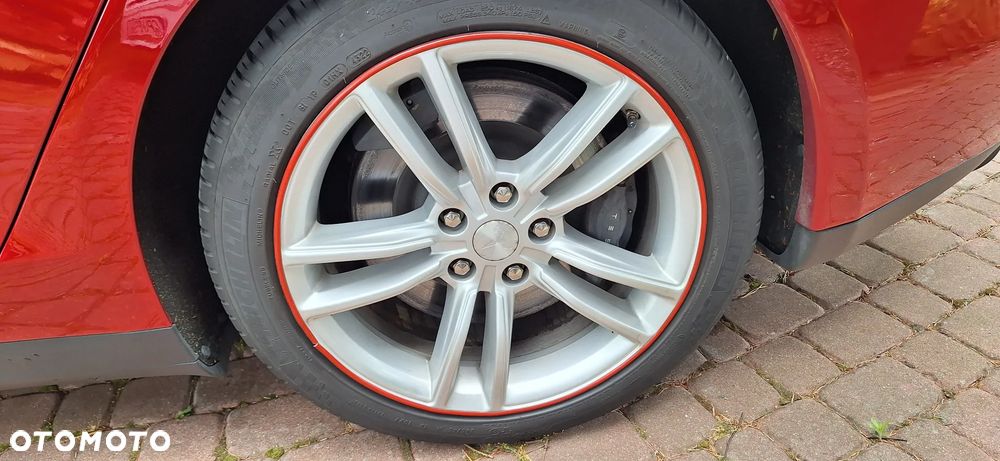 Tesla Model S Standard - 16