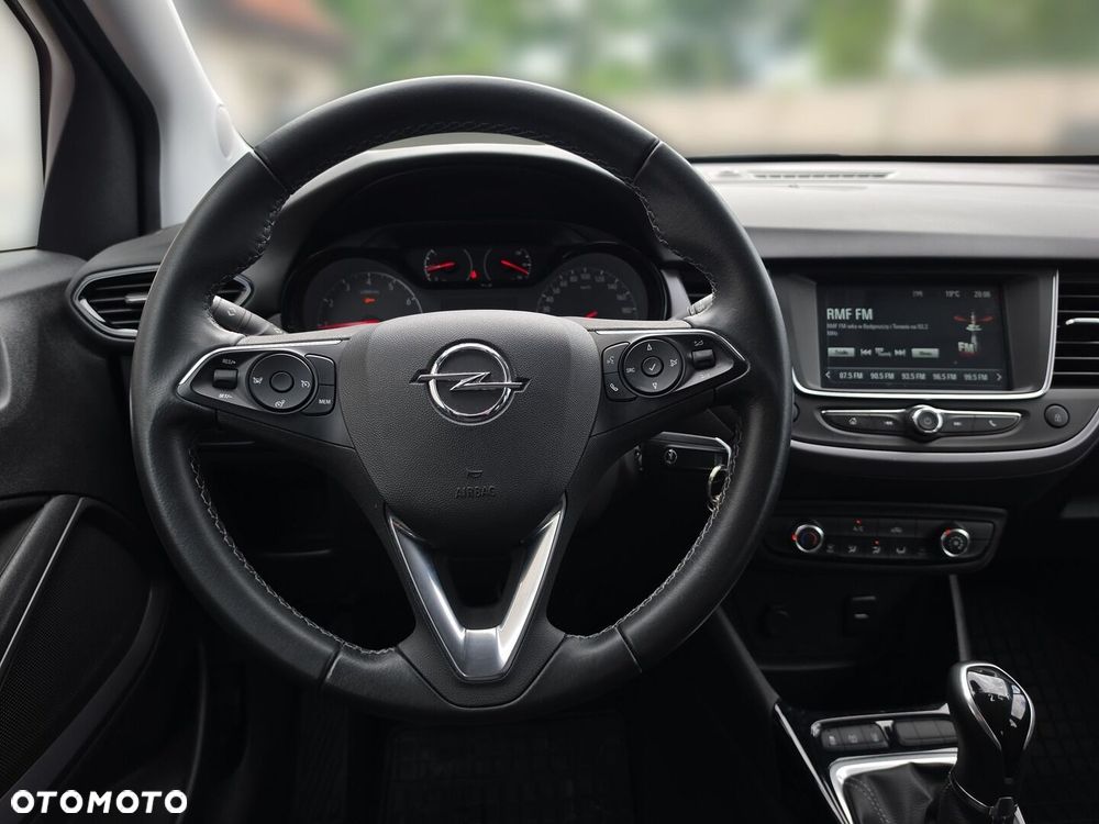 Opel Crossland X 1.2 Action - 11