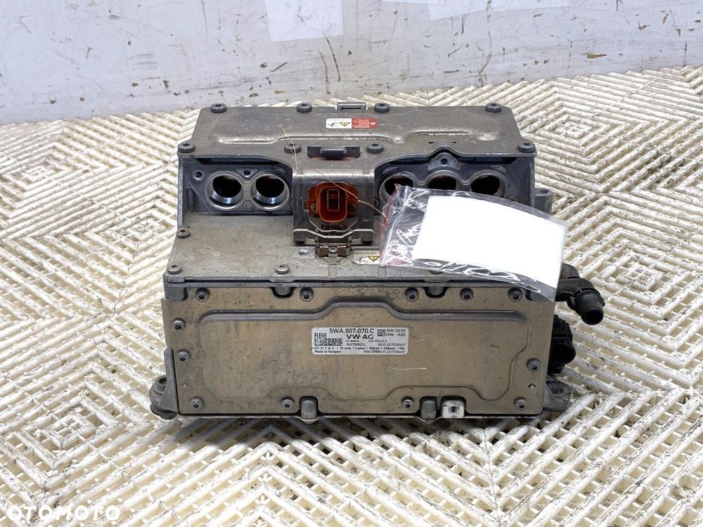 INWERTER FALOWNIK  SKODA OCTAVIA IV Combi (NX5) 2019 - 2022 1.4 TSI iV 150 kW [204 KM] Hybryda - 1