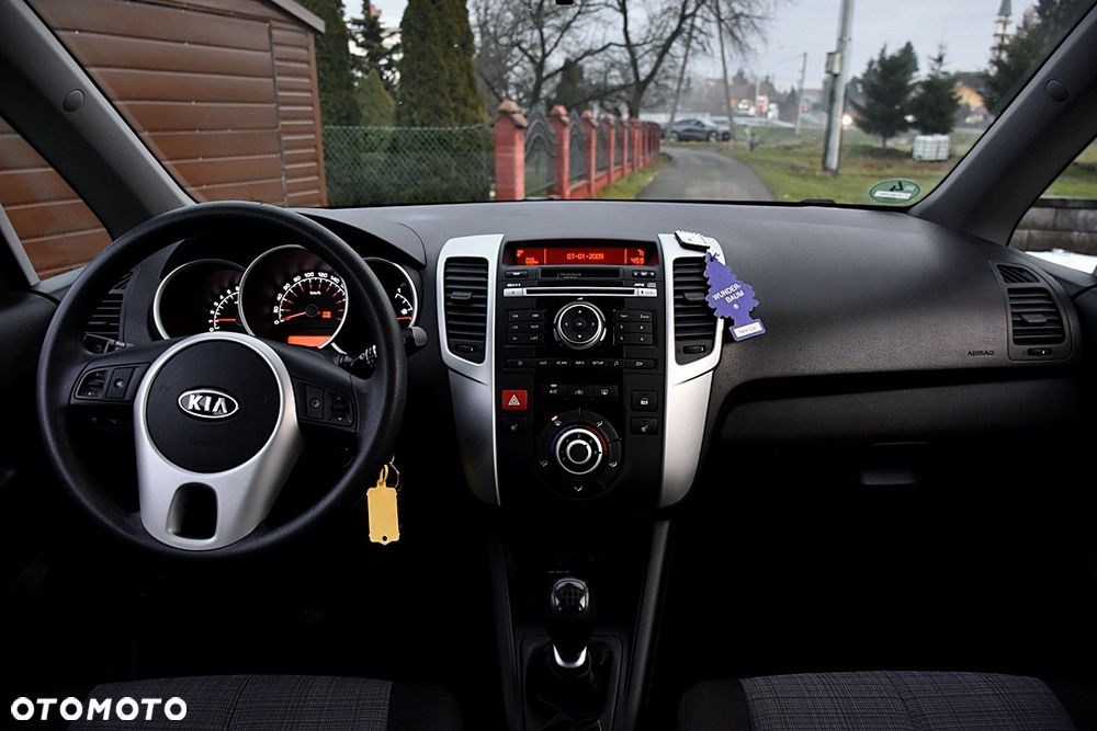 Kia Venga 1.4 CVVT Fifa World Cup Edition - 18
