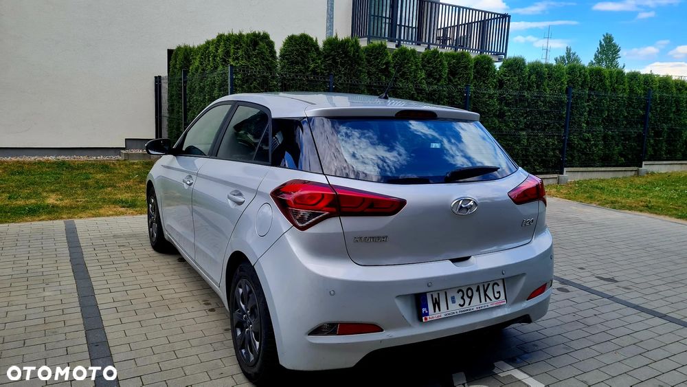 Hyundai i20 1.2 BlueDrive Fresh - 10