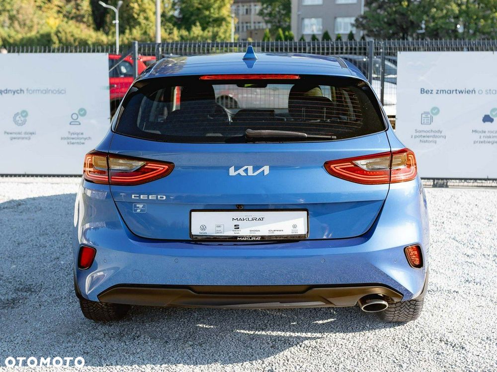 Kia Ceed 1.5 T-GDI M DCT - 10