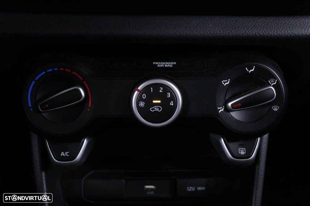 Kia Picanto 1.0 CVVT Urban - 29