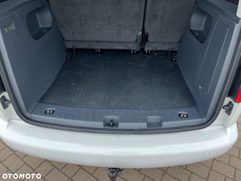 Volkswagen Caddy - 19