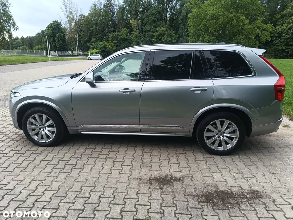 Volvo XC 90 - 3