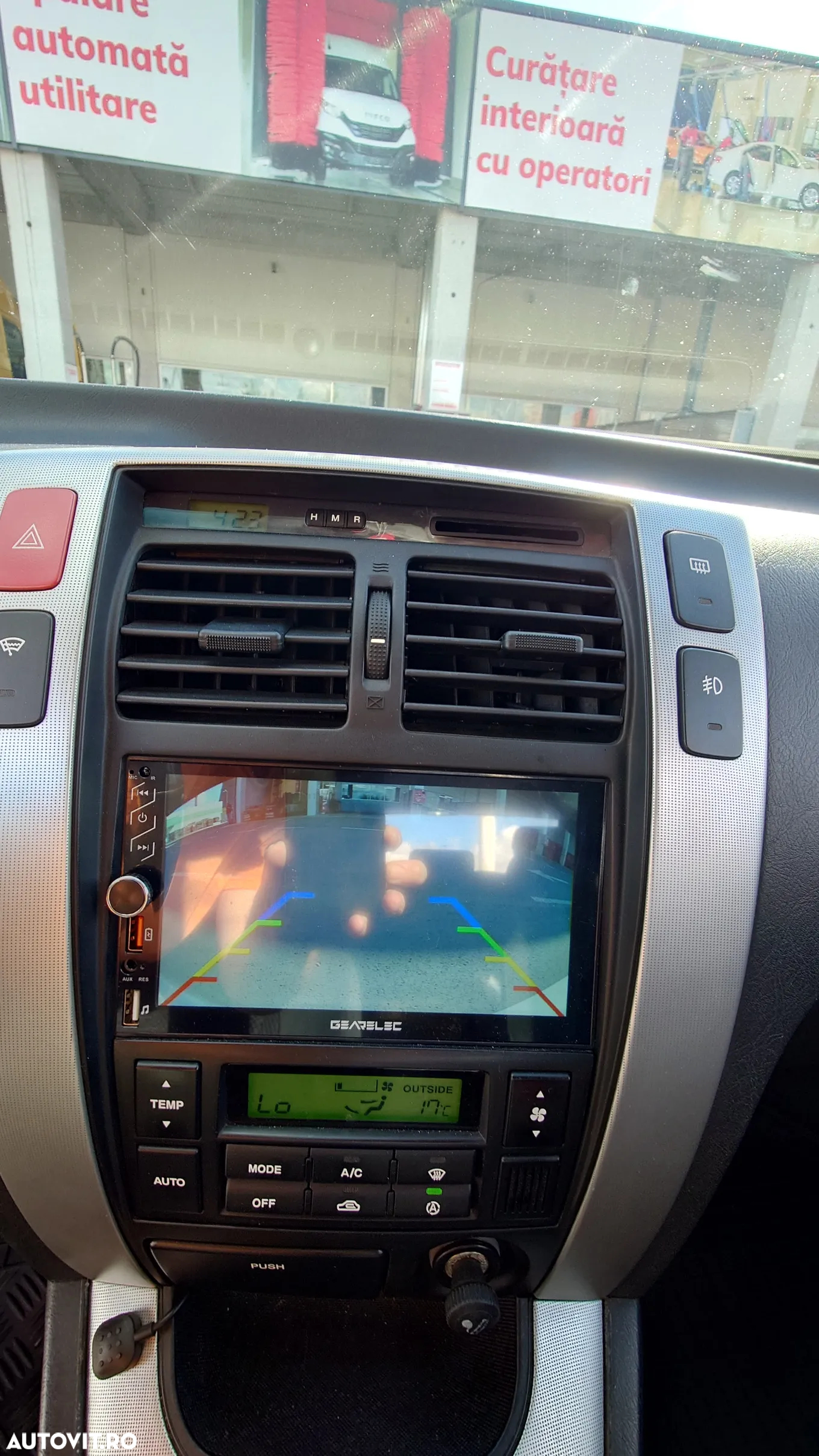 Hyundai Tucson 2.0 CRDI VGT 4WD - 12