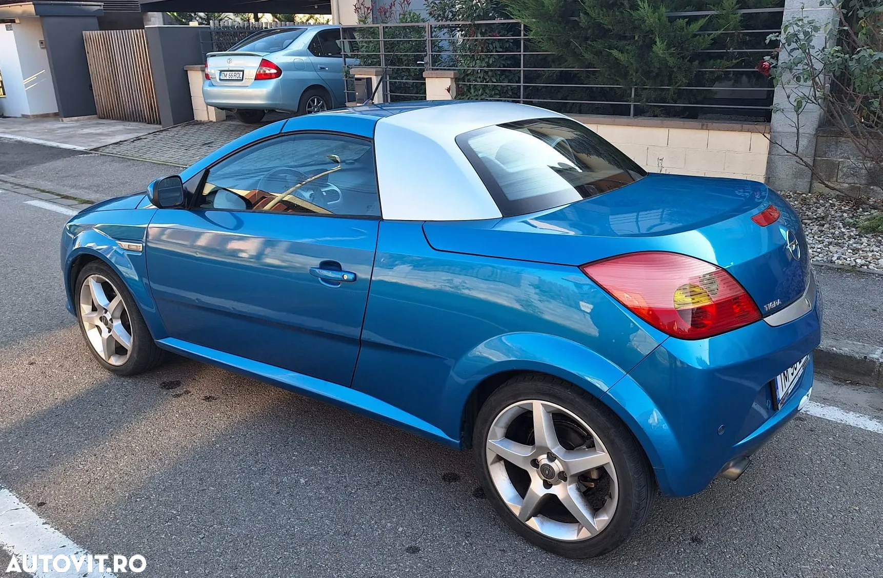 Opel Tigra 1.8i Sport - 3