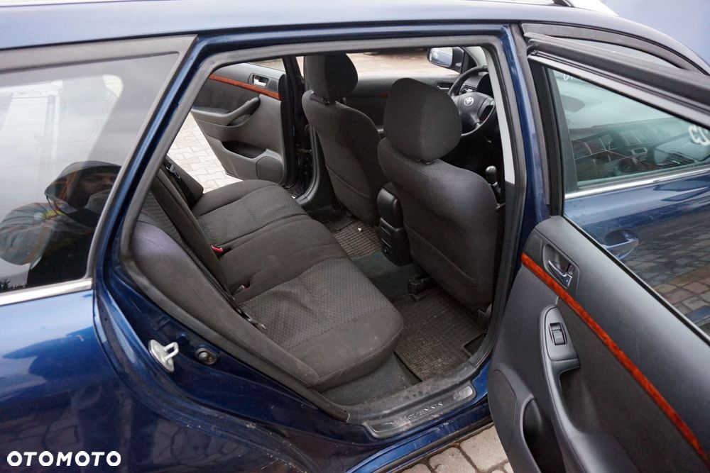 TOYOTA AVENSIS II T25 KOMBI 8P4 1.8 16V KM GRANATOWY na części - 12