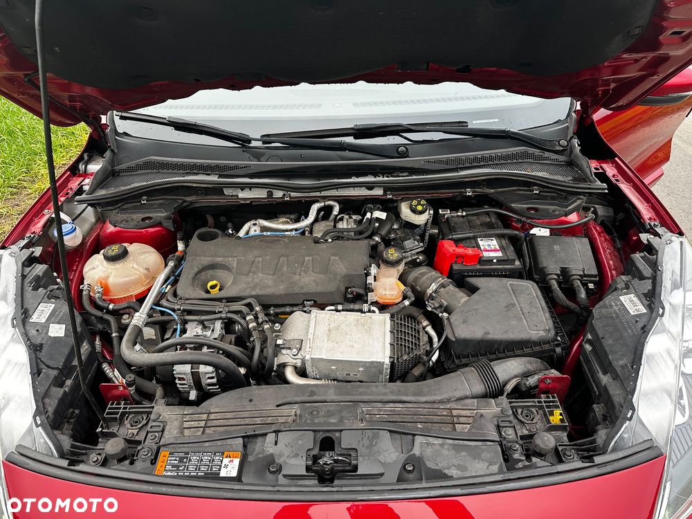 Ford Kuga 2.0 EcoBlue 4x4 ST-LINE X - 9