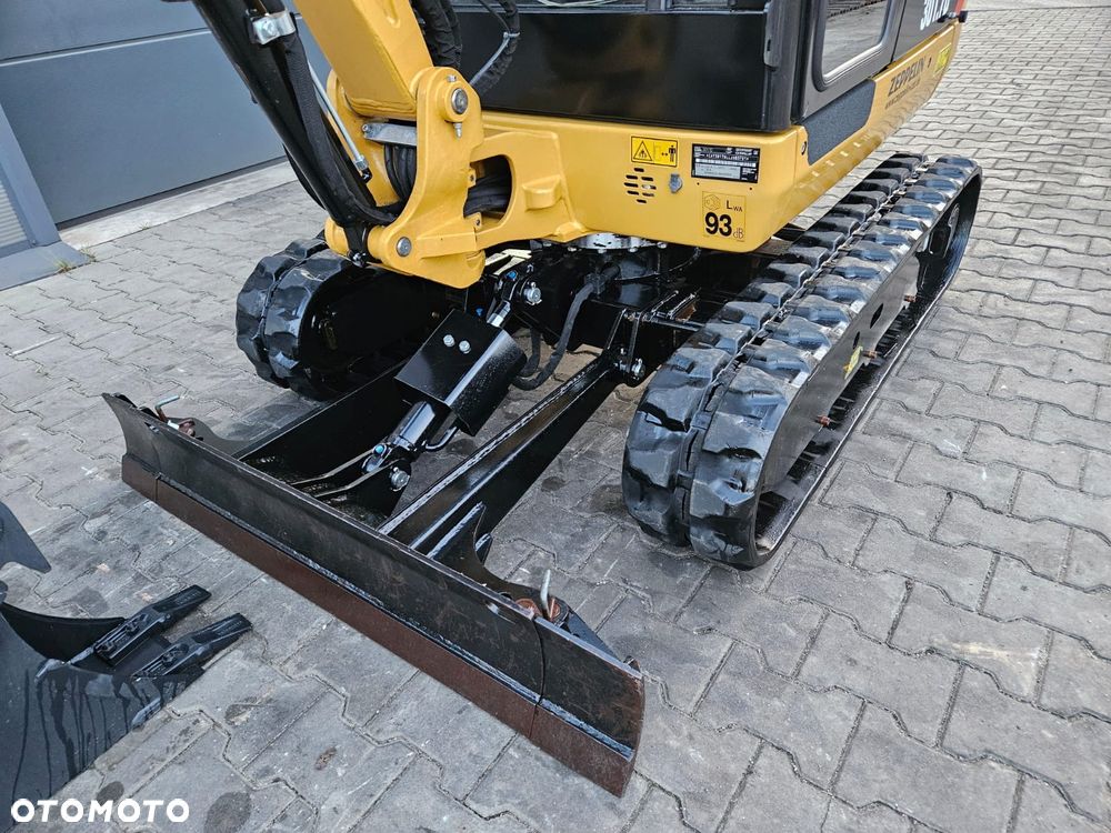 Caterpillar MINIKOPARKA CAT CATERPILLAR 301 301.7D 302 2016 - 20