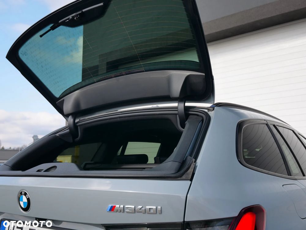 BMW Seria 3 M340i xDrive sport - 9