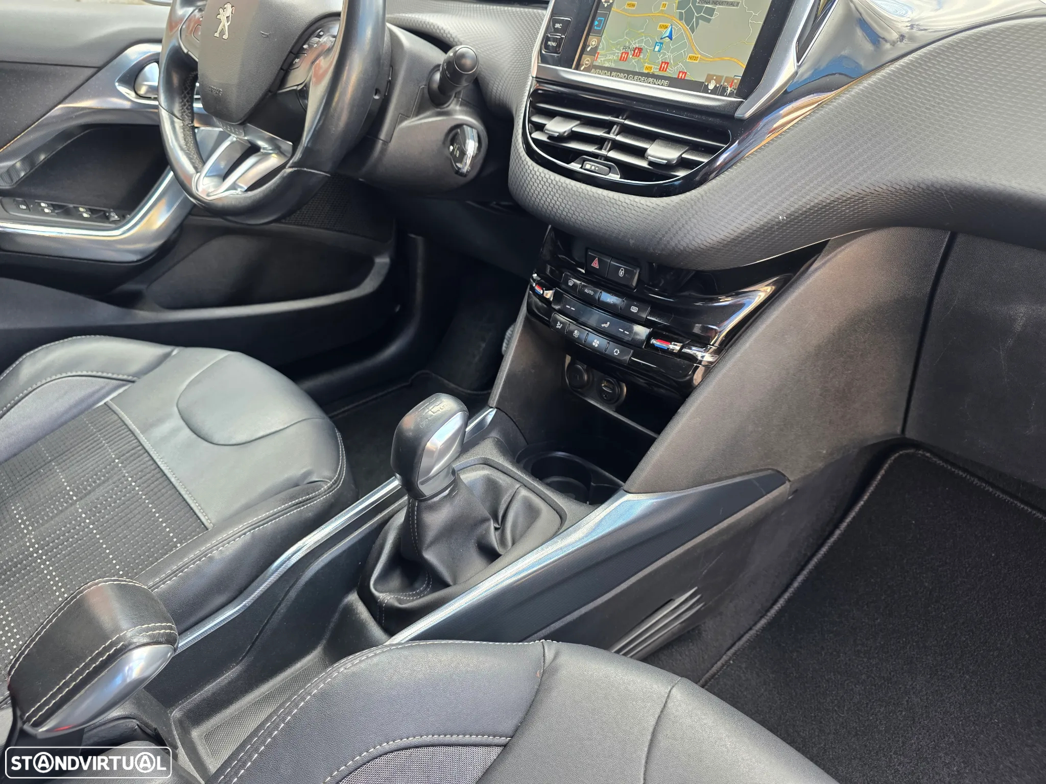 Peugeot 2008 1.4 HDi Allure - 18