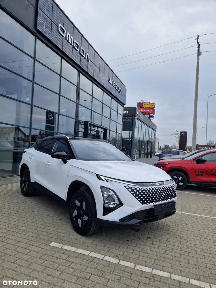 Omoda 5 1.5 T-GDI Hybrid Premium DHT - 10