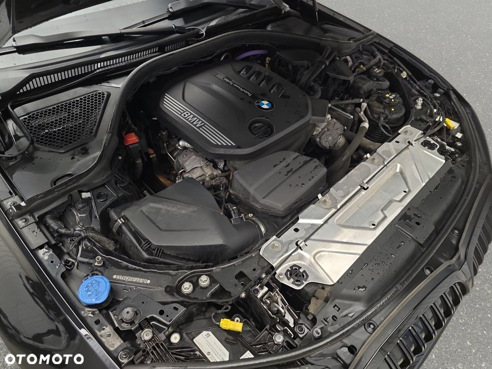 BMW Seria 3 320d xDrive MHEV M Sport sport - 10