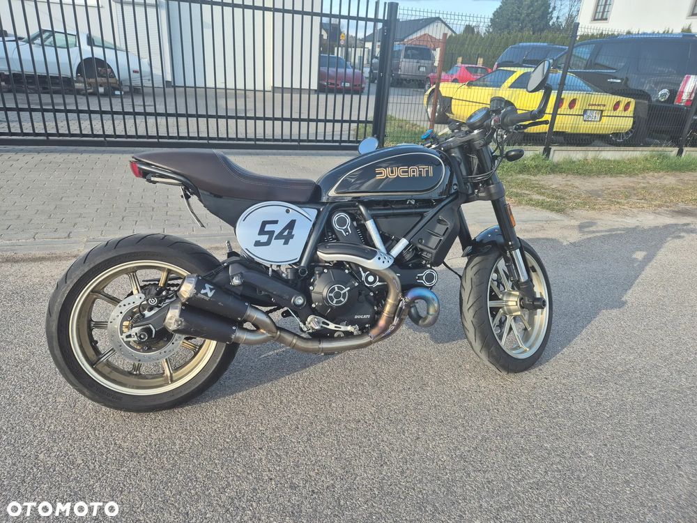 Ducati Scrambler - 4