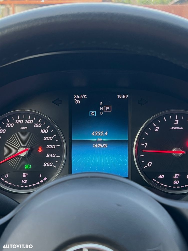 Mercedes-Benz C 220 d 4Matic 9G-TRONIC Avantgarde - 10